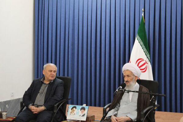 دیدار مدیران اجرایی مازندران با نماینده ولی‌ فقیه