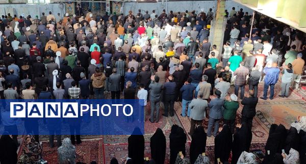 حضور با شکوه مردم شهر نسر و رباطسنگ در نماز عید سعید فطر 