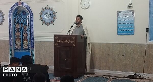 گفت و گو در باب نماز در دبیرستان شاهد ابوذر غفاری نیشابور 