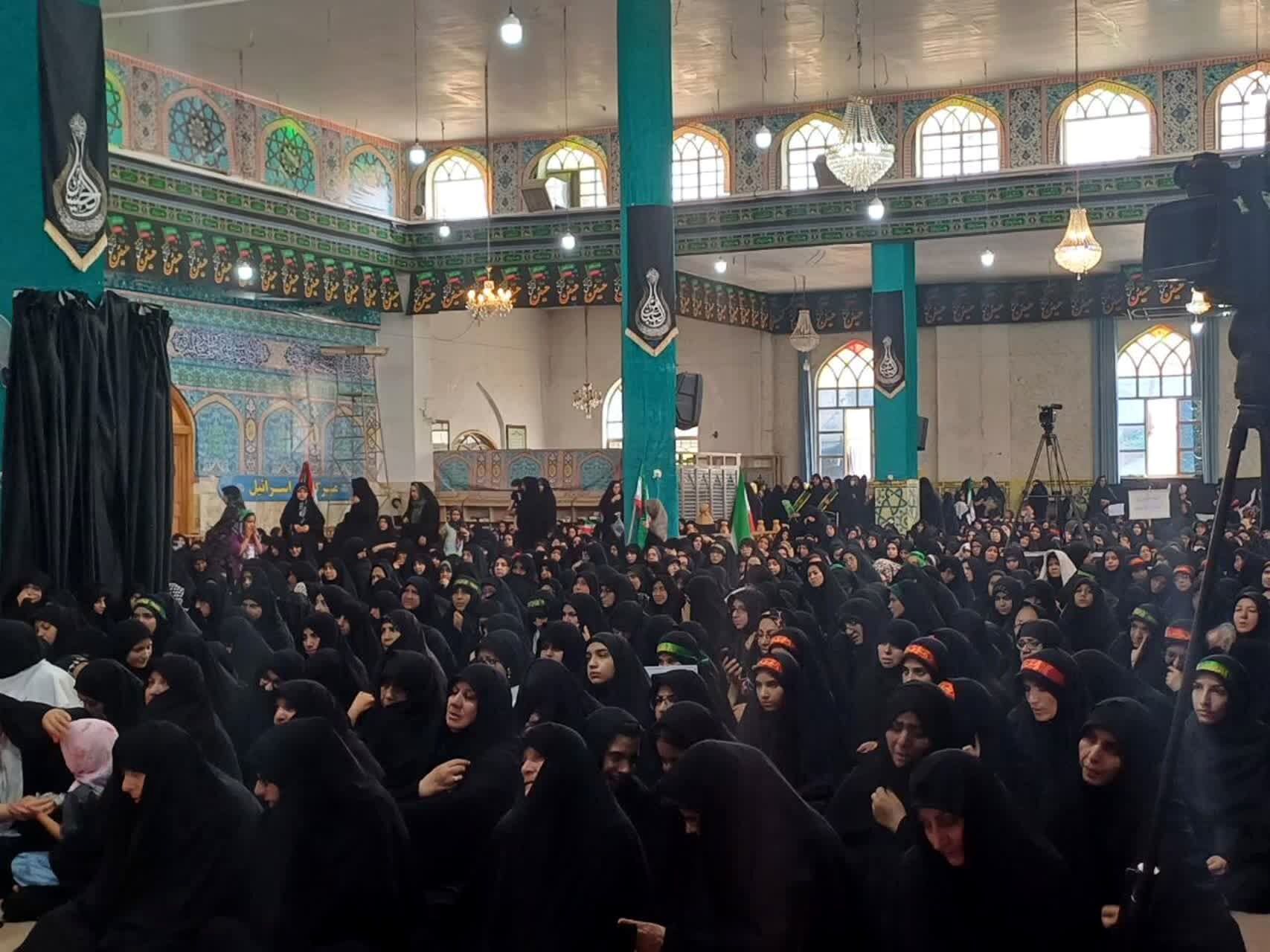 ویژه برنامه رهروان زینبی در آستان مقدس حضرت سیدان‌الکریمان 