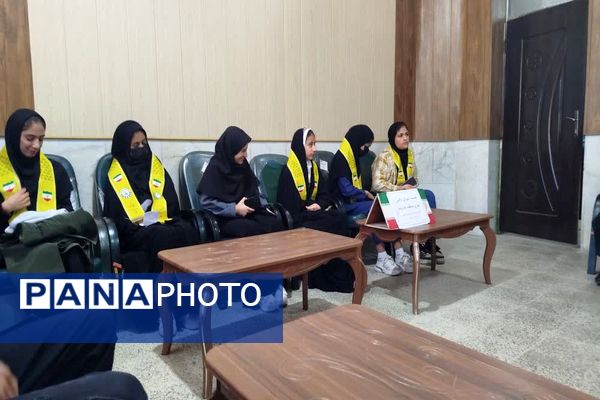 جلسه شورای دانش‌آموزی در منطقه چاروسا