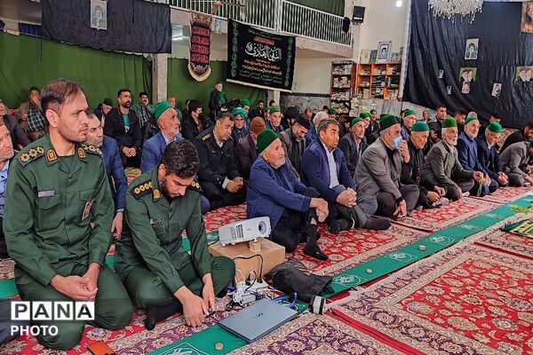 اقامه نماز جمعه در آخرین هفته  ماه مبارک رمضان در شهر بار نیشابور
