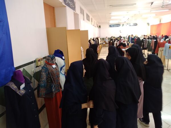 جشنواره دانش‌آموزی نقش یادگار در یزد