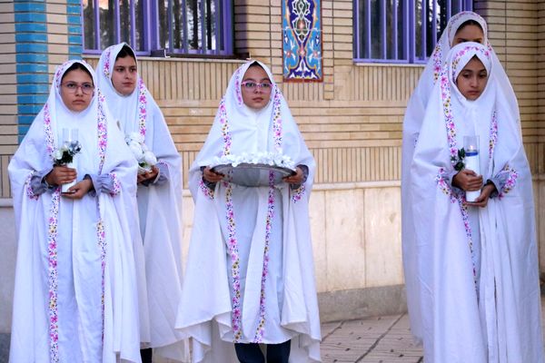 جشن باشکوه «جوانه‌های هفتم» در مدرسه دخترانه نجابت آشخانه