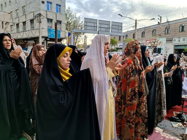 نماز عید فطر در مصلی شهرستان قدس