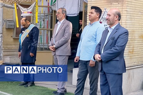 آغاز سال تحصیلی در دبیرستان علوم و معارف اسلامی شهید مطهری؛ شور و شوق مهر در مدارس