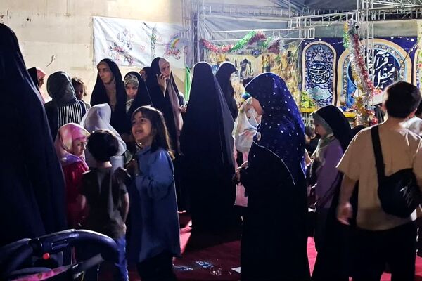 پای پیاده‌ها؛ روایتی از مردمی که خیابان‌ها را خانه کردند 