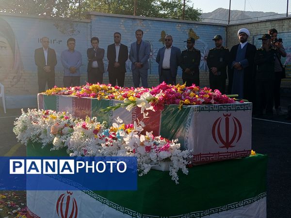 مدرسه دخترانه رقیه بدیعی میزبان شهید گمنام 