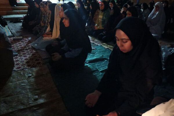 افطاری در مدرسه نمونه دولتی ولایت فرصتی برای وحدت و دوستی