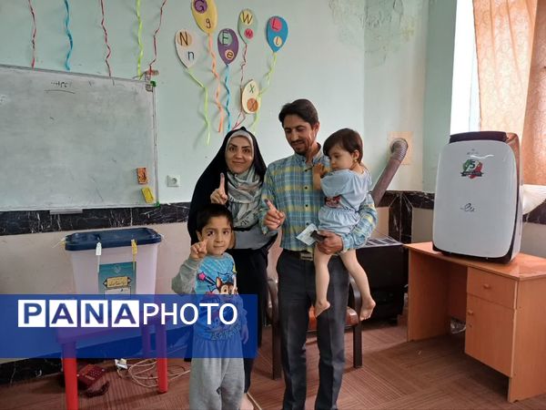 حماسه‌های به یاد ماندنی حضور کودکان و نونهالان راز و جرگلانی