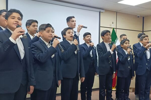شبی برای هنر و همدلی؛ جشن افتخار فرزندان ایران در اختتامیه جشنواره‌ بسیج هنرمندان فارس