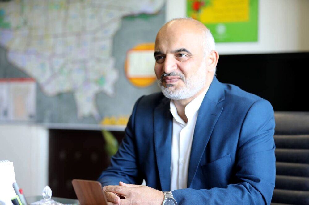 دانش‌آموزان سرمایه‌های ارتقای جامعه و ایران سربلند هستند