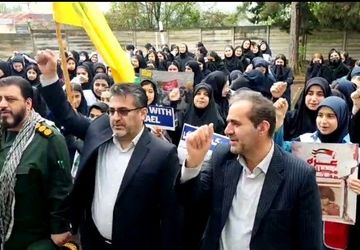 عهد و همدلی دانش‌آموزان فومنی با فلسطین