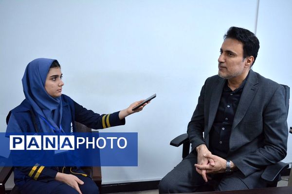 بازدید دانش‌آموز خبرنگاران پانا از دبیرخانه شورای عالی آموزش‌ و پرورش