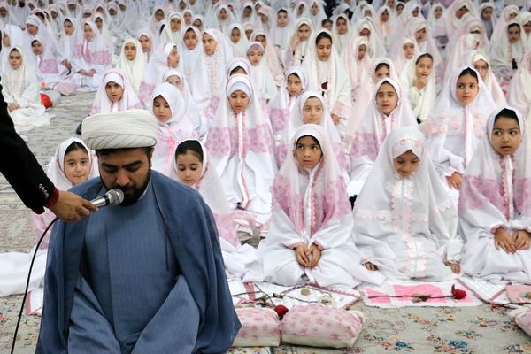 جشن فرشته‌ها، جشن بندگی 