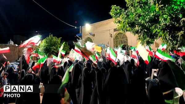 هم‌صدایی ایرانیان در دل شب‌های بیدار