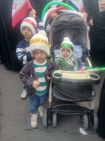 جلوه هایی از راهپیمایی جشن پیروزی انقلاب در شهر قم