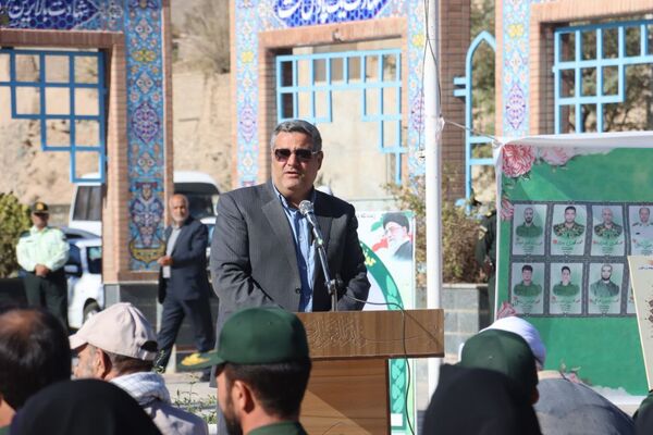 آئین عطرافشانی مزار شهدا، همزمان با هفته نیروی انتظامی