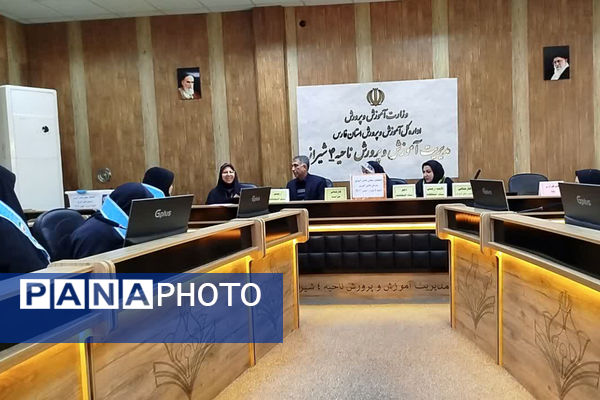 انتخابات مجلس دانش‌آموزی دختران در ناحیه ۴ شیراز