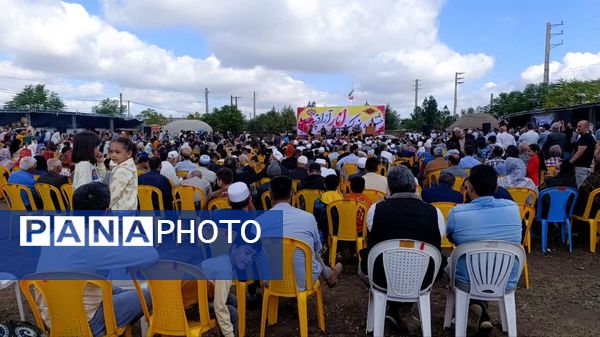 روستای آزادتپه میزبان جشنواره انار