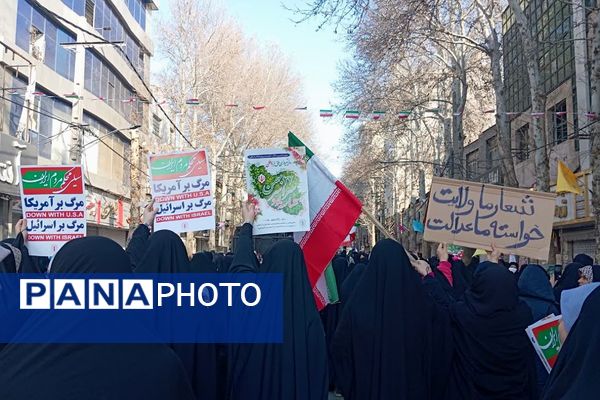 حضور گسترده مردم شهرستان شهید پرور شهرستان شهریار در راهپیمایی ۲۲ بهمن