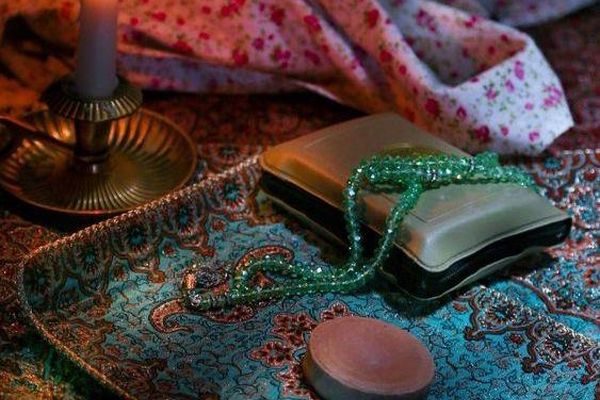 سجاده ای که جا ماند