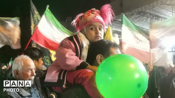 دختران ایرانی، ستون های اتحاد و هویت ملی