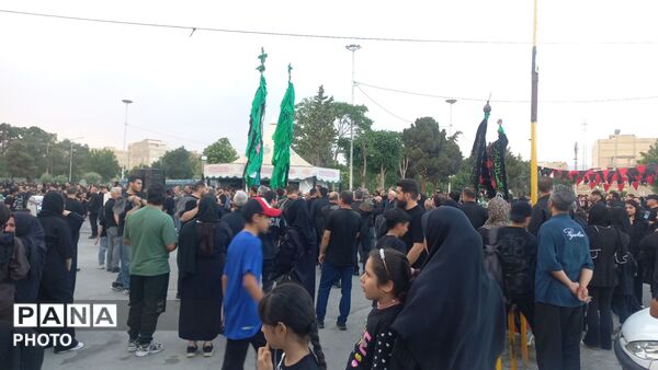 عزاداری تاسوعای حسینی در امامزاده محمد(ع) ناحیه ۴ کرج