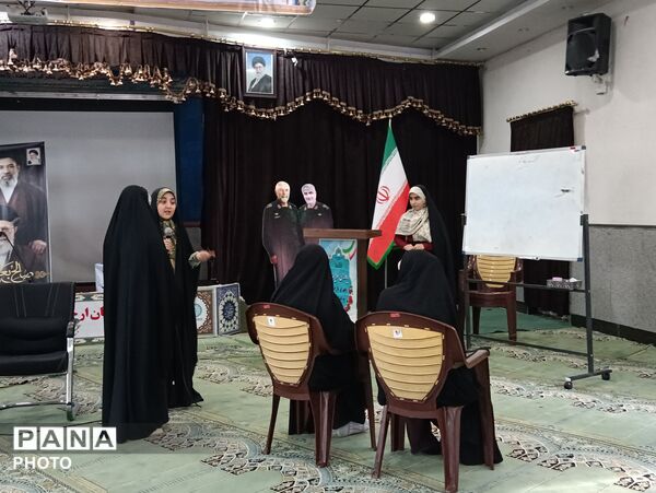 آموزش مهارتی و معنوی؛ آغاز دوره یاوران ولایت ۱۴۰۵ در همدان