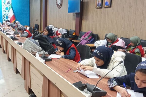 جلسه توانمندسازی و آزمون علمی مهارتی سفیران سلامت در بهارستان‌۲