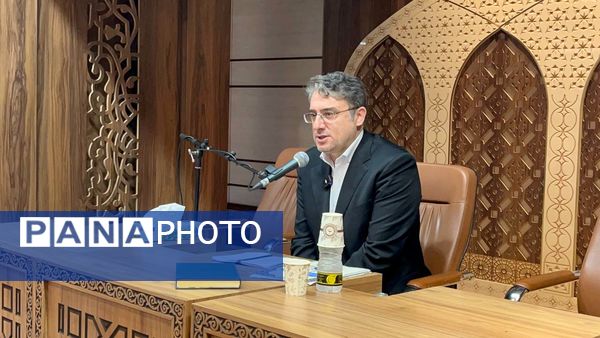 جلسه هم‌اندیشی و دانش افزایی ویژه سر گروه‌های مشاوره و تفکر سبک زندگی آموزش و پرورش خراسان رضوی 