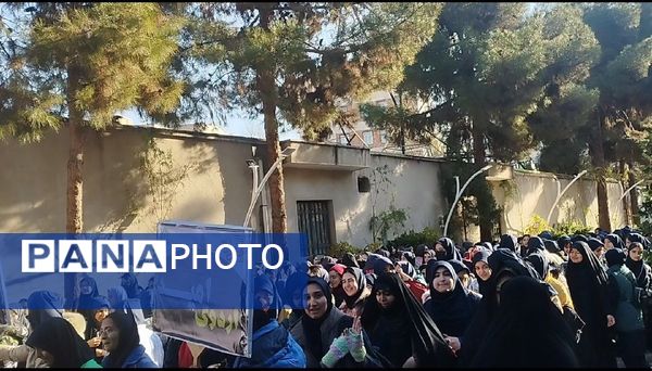 اردوی تمشک، تجربه‌ای متفاوت از کانون امید