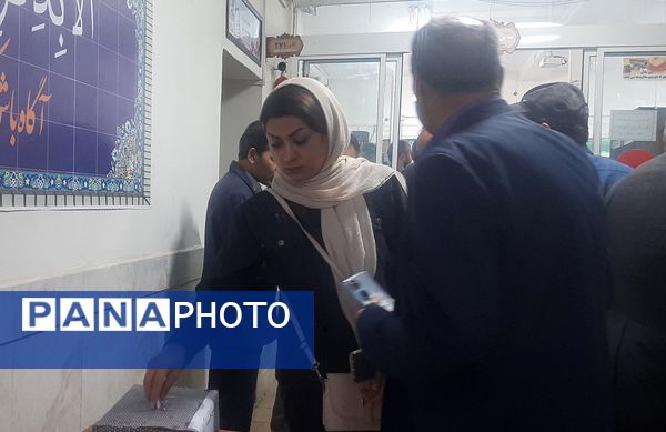 اولین جلسه انجمن اولیای دبیرستان شاهد ابوذر غفاری نیشابور 