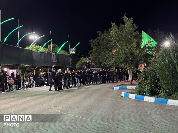 عزاداری عاشقان اباعبدالله الحسین علیه السلام