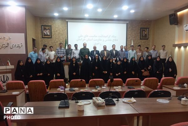نشست فعالان رسانه در فرمانداری شهرستان باخرز
