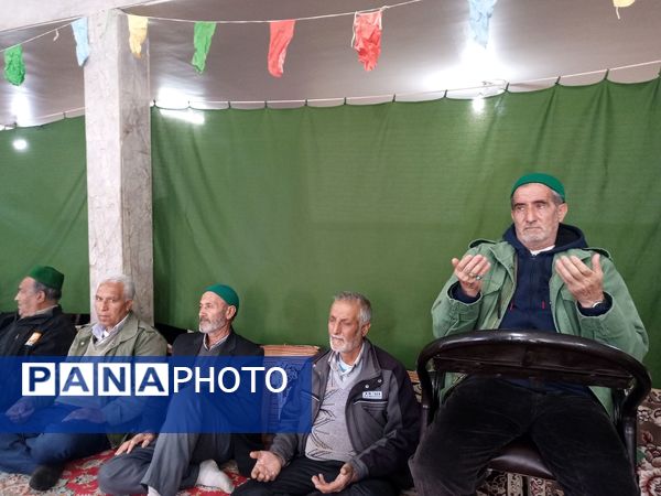 اقامه دومین  نماز جمعه عبادی سیاسی در بهمن ماه  