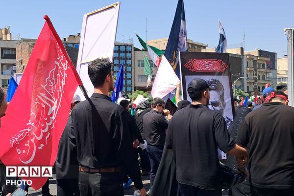 تهران؛ روایت بدرقه باشکوه یک ملت