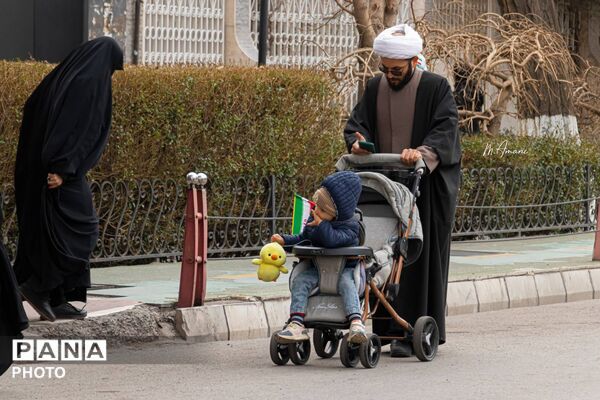 سربازان کوچک در اجتماع مردمی تبریز به خونخواهی از رهبر شهید