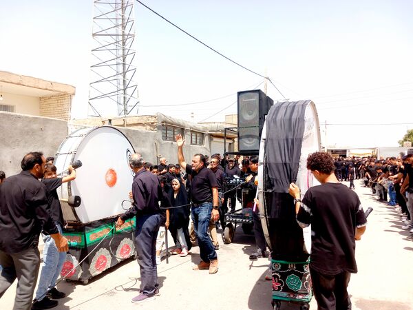 برگزاری تاسوعا حسینی در روستای بزنجرد