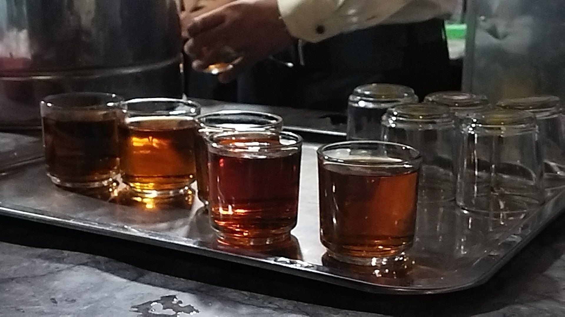 گذری بر فعالیت موکب خیمه العباس در شب صد و نود و پنجم از اجتماعات 