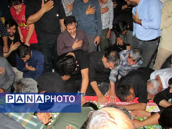 وداع با شهیدان عزیز شهر زازران در مسجد جامع شهر زازران