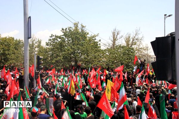 من خود به چشم خویشتن دیدم که جانم می رود ...