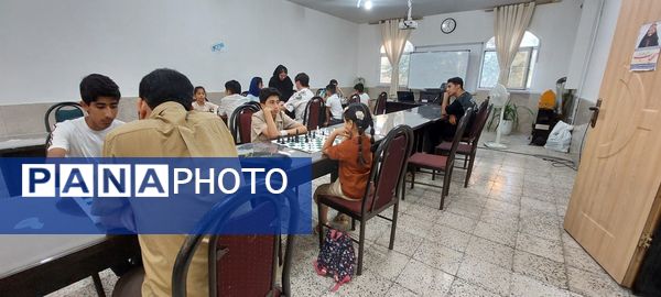 برگزاری مسابقه شطرنج در کانون فرهنگی تربیتی شهید مطهری آشخانه 