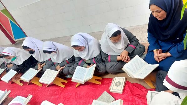 برگزاری محفل شمیم قرآن در مدارس خاتم 