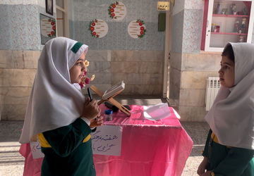 جشنواره قصه گویی در آموزشگاه فاطمیه شهرستان خاتم 