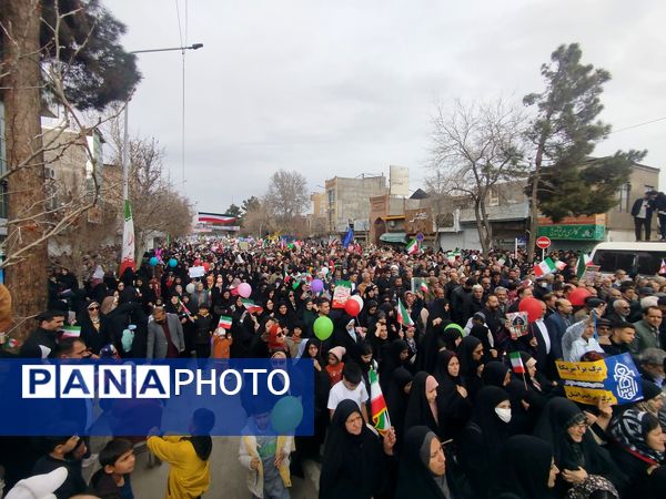راهپیمایی 22 بهمن با حضور گسترده ای از مردم در شهرستان نیشابور