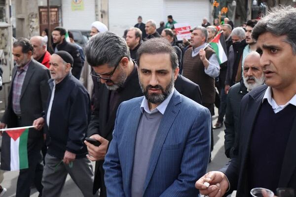 حماسه حضور مردم غیور باقرشهر و کهریزک در راهپیمایی ۲۲بهمن