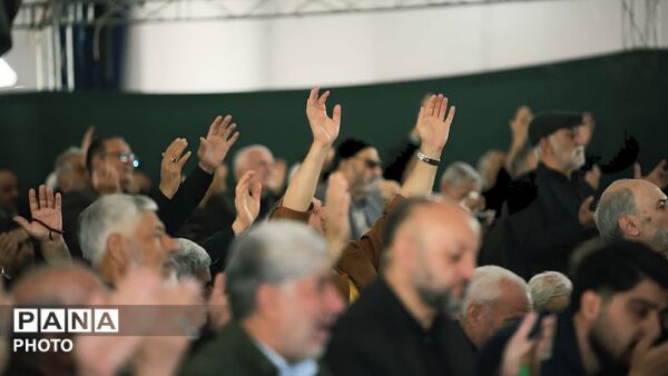 نماز جمعه تجلی همبستگی مردمی
