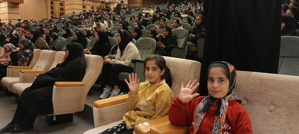 لیک جت؛ کمک به جهاد تبیین
