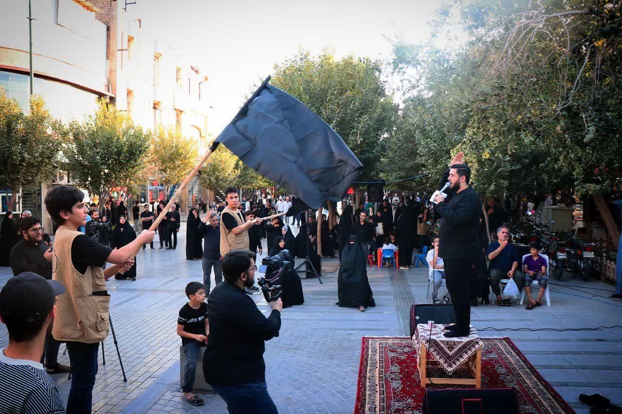 آیین سنتی عزاداری «چهارپایه خوانی» در قم